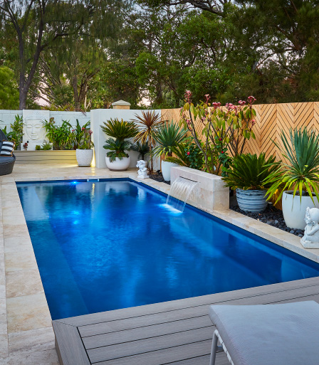 how-to-perform-weekly-pool-maintenance-blogimage2-m