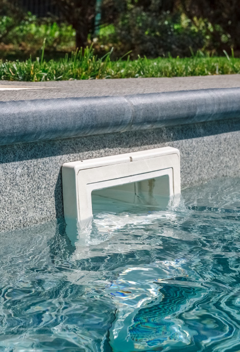 how-to-upgrade-your-pool-skimmer-system-blogimage2-m