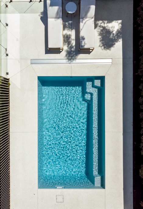 saltwater-vs-mineral-fibreglass-pools-blogimage1-m